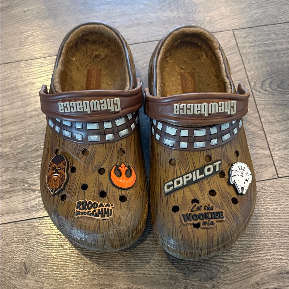 CROCS Kids Slippers - Brown with Chewbacca Theme